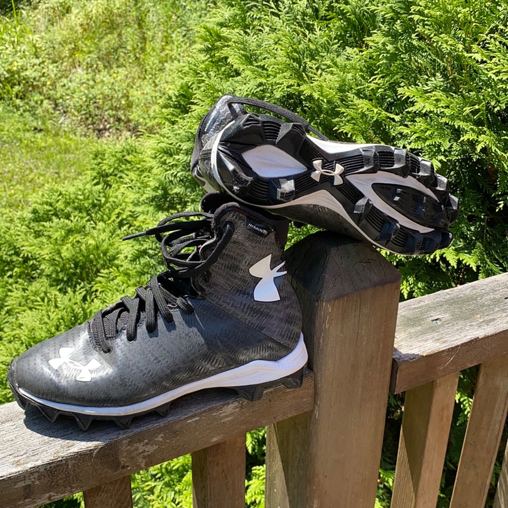Under Armour Football Cleats